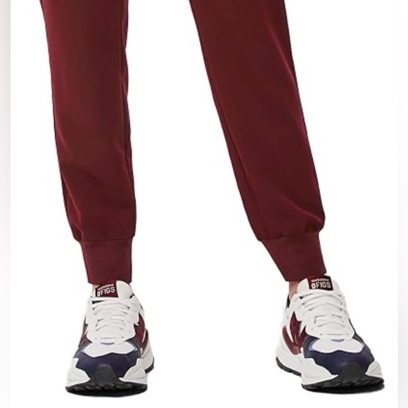 Women's Burgundy Jogger Pants - Picture 4 of 11